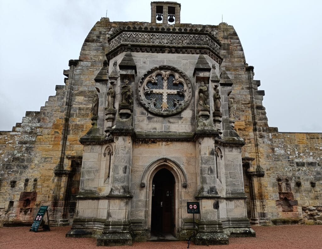 Batipsterio de la Capilla Rosslyn