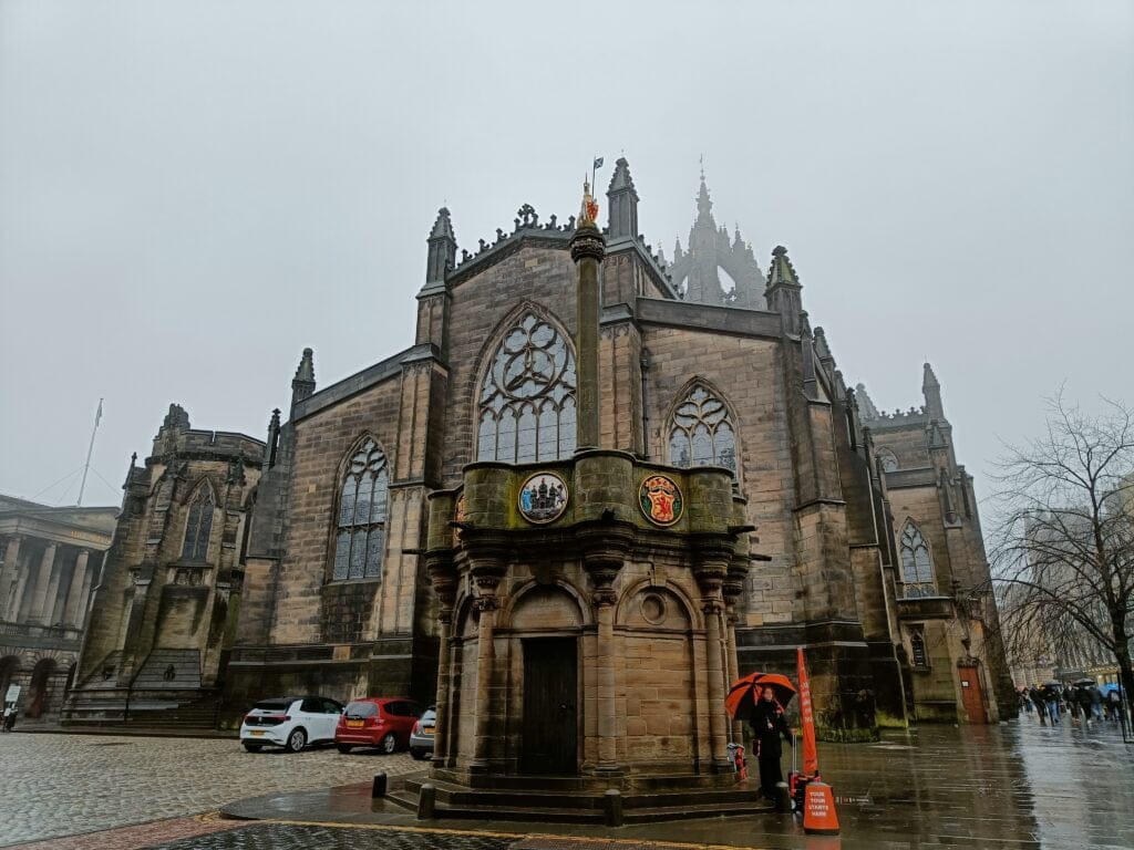 Mercat Cross Old Town