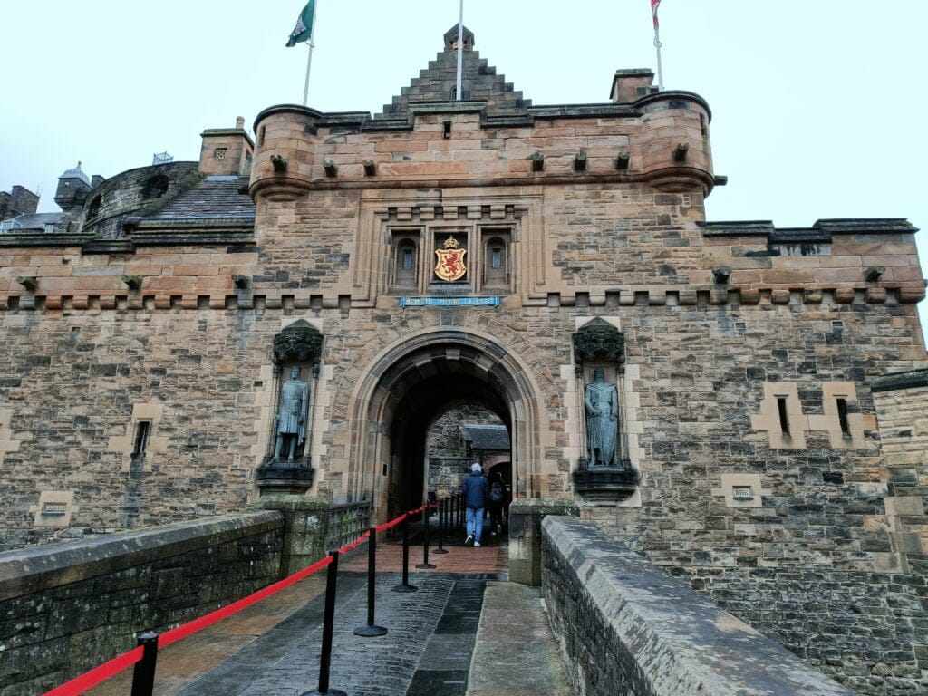 Puerta entrada Castillo Edimburgo
