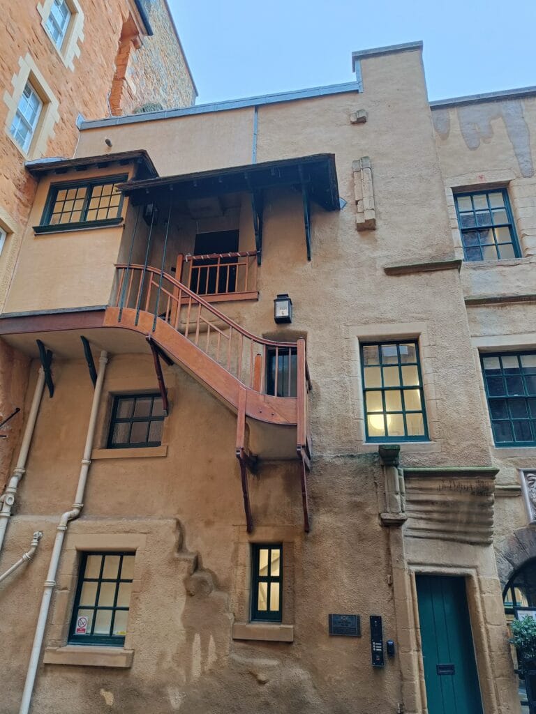 Riddles Court Old Town