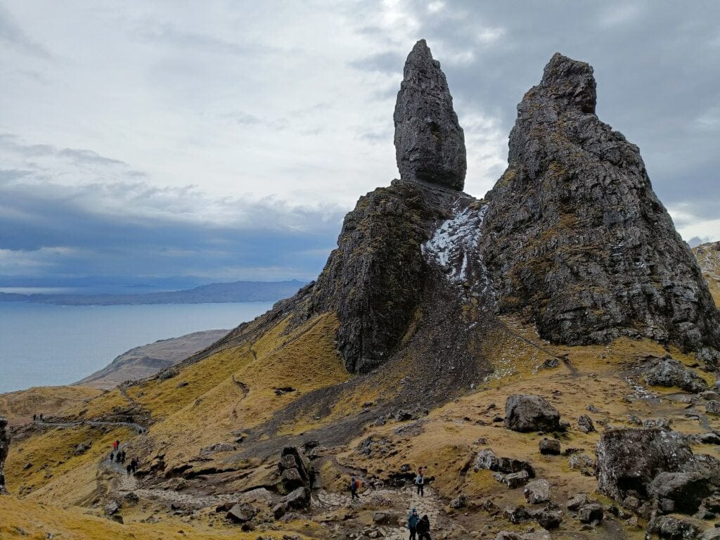 The Old Man of Storr y The Needle Rock The Old Man of Storr y The Needle Rock en Skye