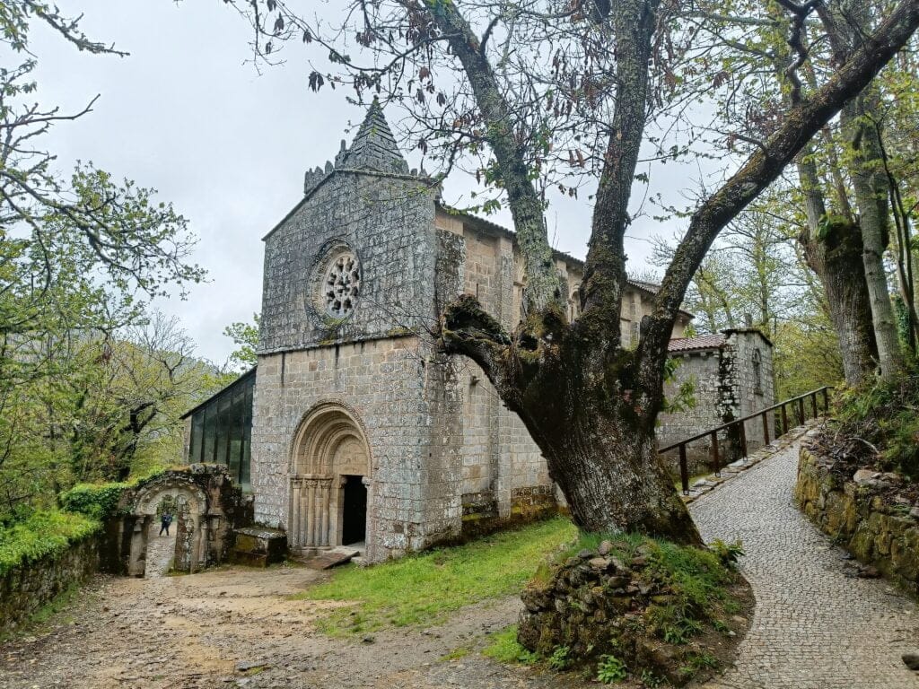 Monasterio Santa Cristina de Ribas del Sil Ribeira Sacra