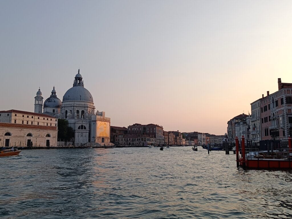 Santa Maria de la Salute desde Gran Canal