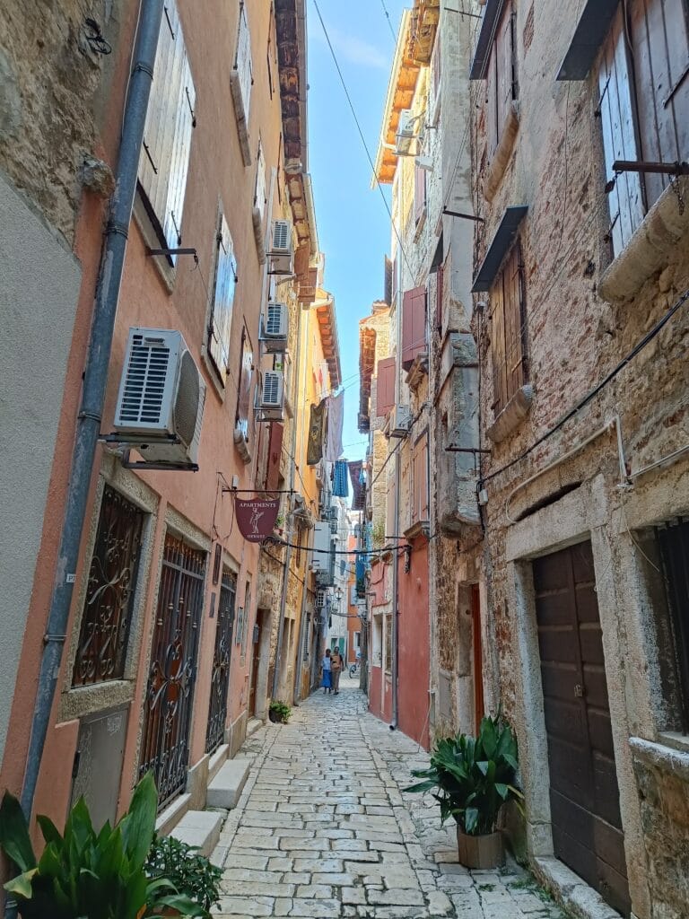 Vía Arsenale Rovinj