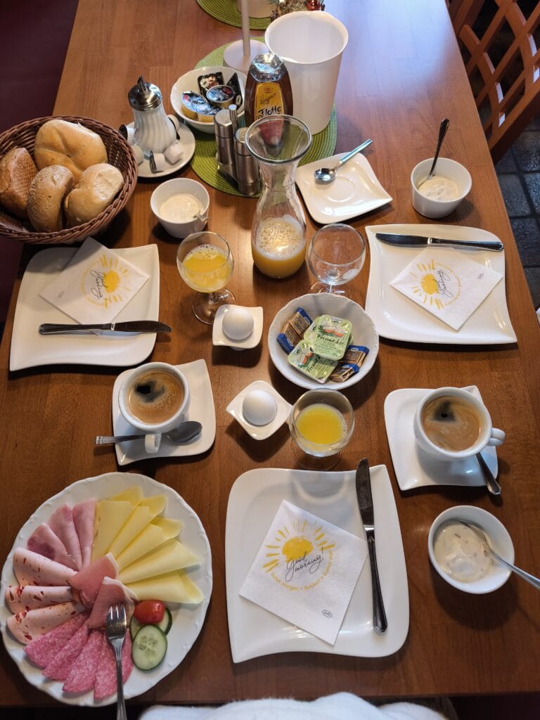 Hotel cerca de Füssen: desayuno en Pizzería Taormina