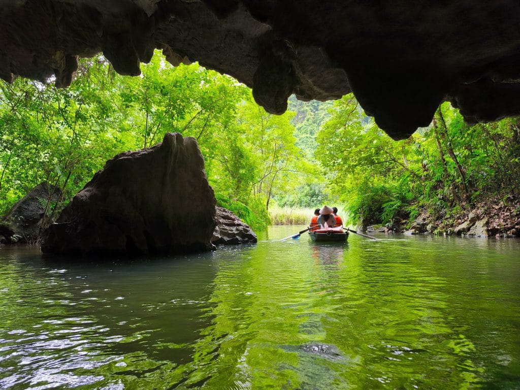 Trang An, Ninh Bihn: Cueva Dot