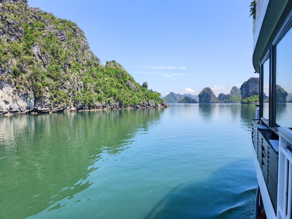 Que ver en Vietnam y Camboya: Bahia de Ha Lan