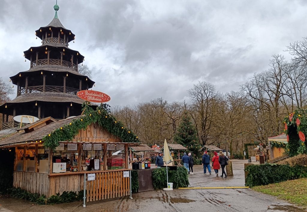 Munich en Navidad: Mercado navideño de la Torre China