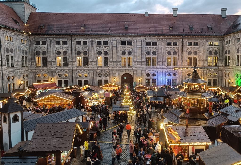 Munich en Navidad: Mercado Navideño de la Residenz