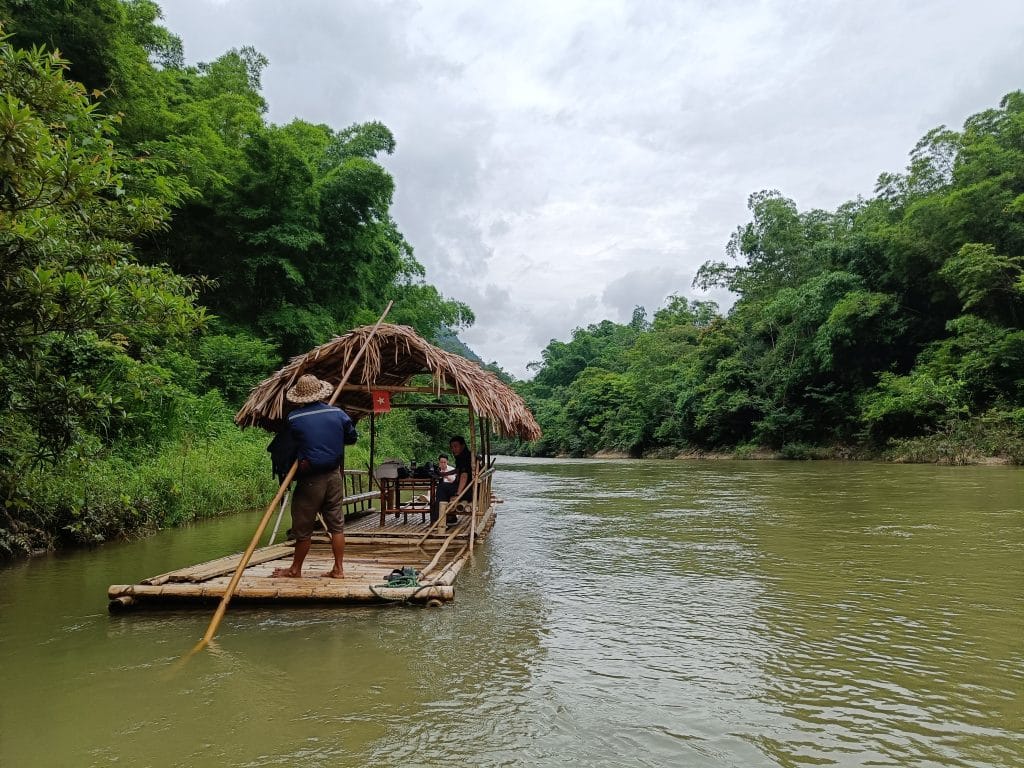 Qué hacer en Pu Luong paseo rio Cham