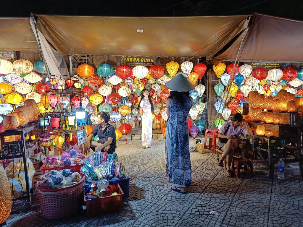 Hoi An Night Market
